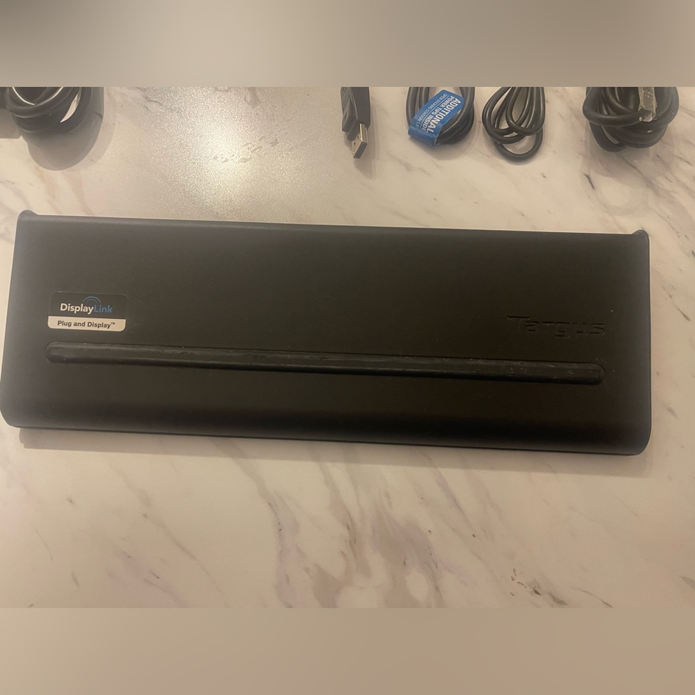 Targus Universal Dual Video Laptop Docking Station